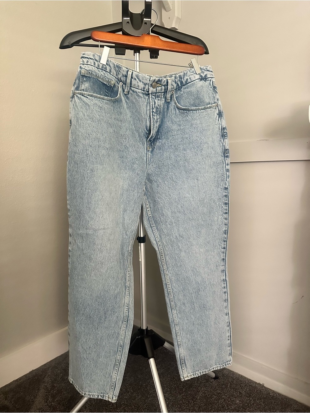 Good American Light Blue Denim Jeans with Faded Wash